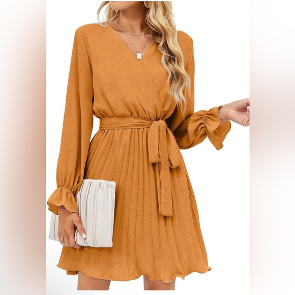 Dresses & Skirts - EUC Casual Long Puff Sleeve V Neck Pleated Ruffle Flowy Belted Mini Dress ✨